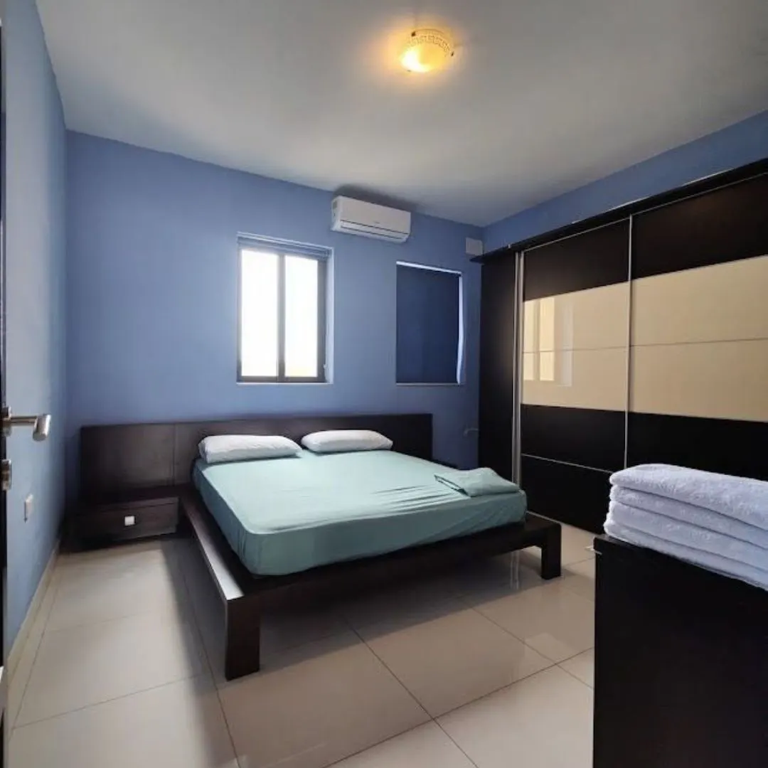 Two-bedroom apartment in Manikata, Malta — photo 5